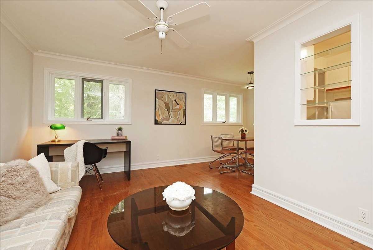 21 Wentworth Ave 21 Wentworth Ave Toronto