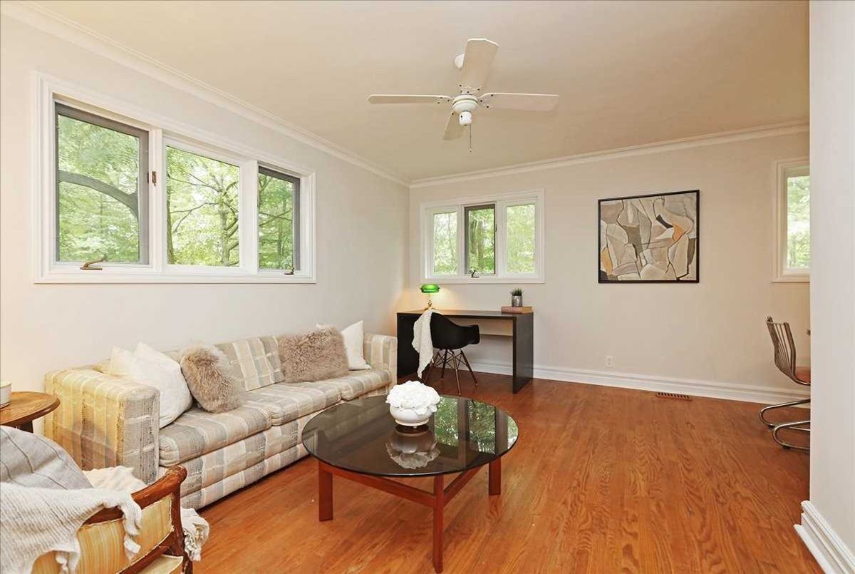 21 Wentworth Ave 21 Wentworth Ave Toronto