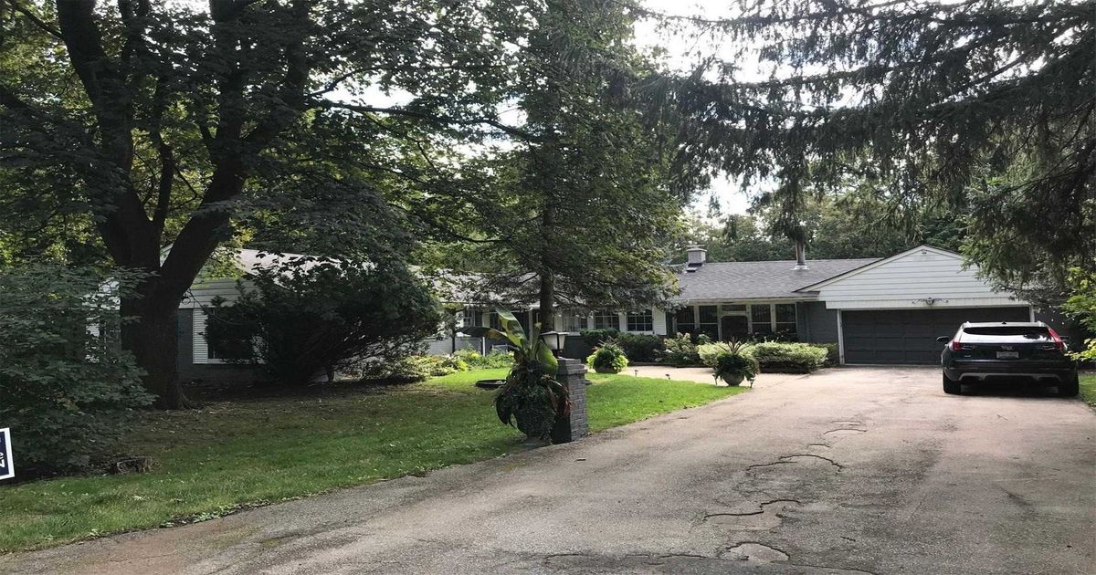 1 Country Lane Toronto