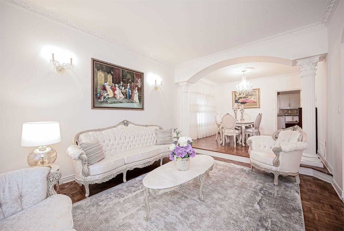 img-gallery