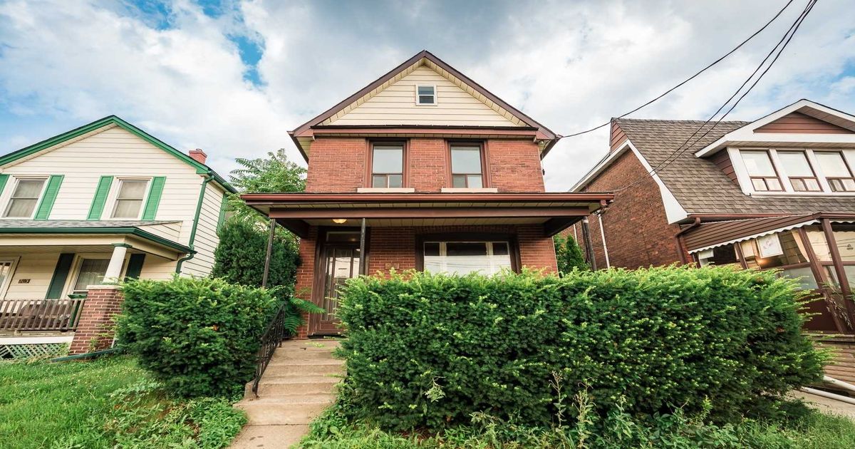201 Christie St Toronto