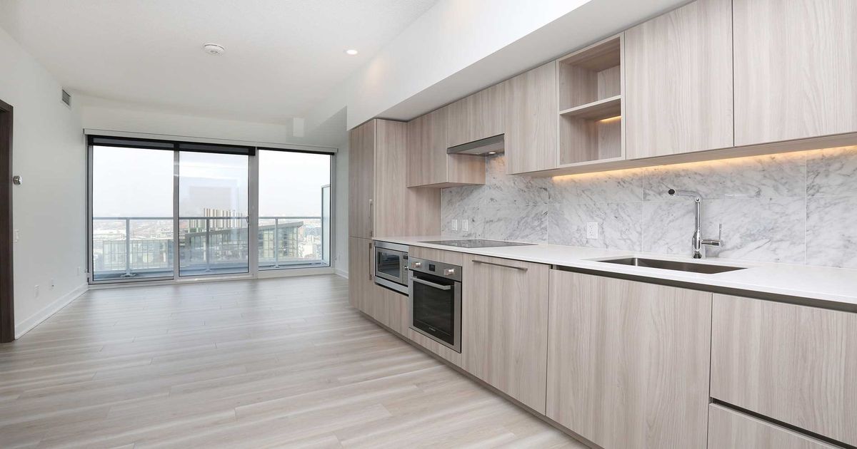 4007-17 Bathurst St Toronto