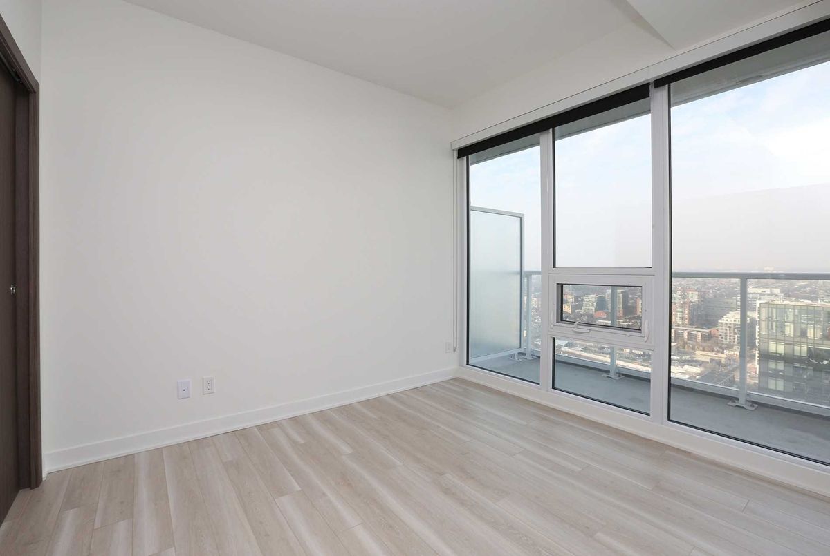4007-17 Bathurst St 4007-17 Bathurst St Toronto