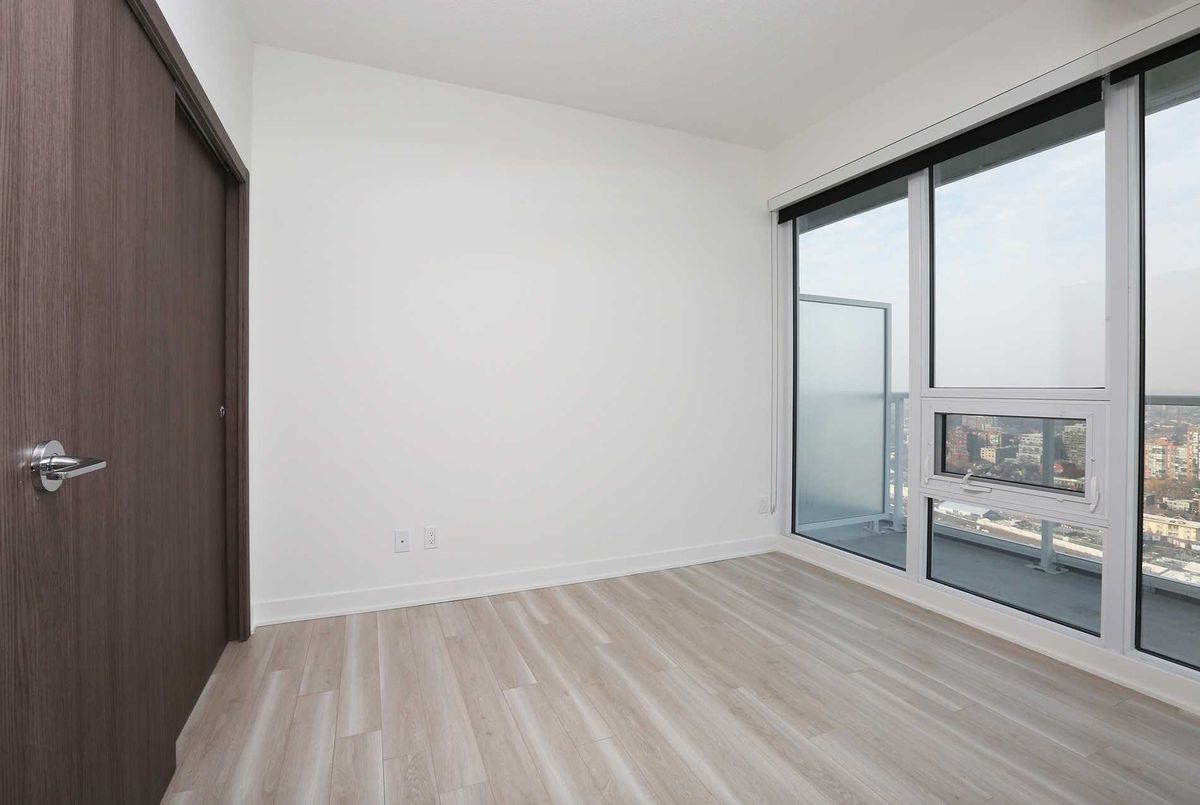 4007-17 Bathurst St 4007-17 Bathurst St Toronto