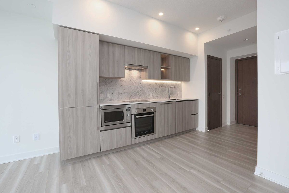 4007-17 Bathurst St 4007-17 Bathurst St Toronto