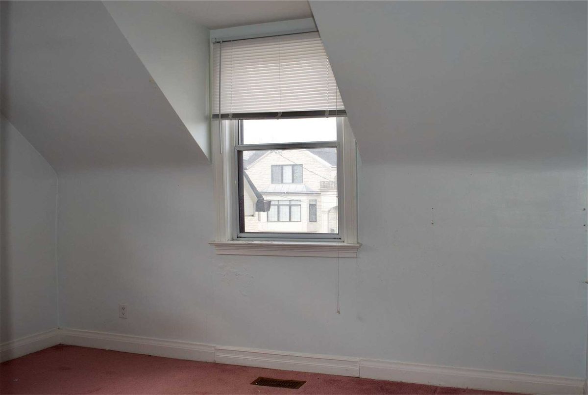 167 Norton Ave 167 Norton Ave Toronto