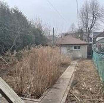 Residential 786 Euclid Ave Toronto For {
  "AboveGradeFinishedArea": 0,
  "AboveGradeFinishedAreaSource": "",
  "AboveGradeFinishedAreaUnits": "",
  "Acreage": "",
  "Active": false,
  "Address": "786 Euclid Ave",
  "AirConditioning": "None",
  "AirConditioningYN": true,
  "Amps": "",
  "Appliances": "",
  "ApproxAge": "",
  "ApproxSquareFootage": "",
  "Area": "Toronto",
  "AssessmentYear": "",
  "AssignmentYN": false,
  "AssociationAmenities": "",
  "AssociationFee": "",
  "AssociationFeeIncludes": "",
  "AssociationName": "",
  "AssociationYN": false,
  "Balcony": "",
  "Basement": "Finished, Seperate Entrance",
  "BasementYN": false,
  "BathroomsFull": 0,
  "BathroomsHalf": 0,
  "Bedrooms": 4,
  "BedroomsDisplay": "4+1",
  "BedroomsPlus": 1,
  "BedroomsTotal": 0,
  "BelowGradeFinishedArea": 0,
  "BelowGradeFinishedAreaSource": "",
  "BelowGradeFinishedAreaUnits": "",
  "Board": "Toronto Regional real Estate Board",
  "BuilderName": "",
  "BuildingAreaTotal": "",
  "BuildingAreaUnits": "Sq Ft",
  "BuildingName": "",
  "BusinessName": "",
  "BusinessType": "",
  "BuyerAgencyCompensation": "2%",
  "BuyerAgencyCompensationType": "",
  "BuyerAgentAOR": "",
  "BuyerAgentEmail": "",
  "BuyerAgentFullName": "",
  "BuyerAgentId": "",
  "BuyerAgentMlsId": "",
  "BuyerAgentPhone": "",
  "BuyerOfficeId": "",
  "BuyerOfficeMlsId": "",
  "BuyerOfficeName": "",
  "BuyerOfficePhone": "",
  "CarportSpaces": 0,
  "Category": "MLS",
  "ChattelsYN": false,
  "City": "Toronto",
  "ClassSearch": "Residential",
  "ClosedDate": "0001-01-01T00:00:00",
  "CoListAgentDesignation": "",
  "CoListAgentEmail": "",
  "CoListAgentID": "",
  "CoListAgentMLSID": "",
  "CoListAgentName": "",
  "CoListAgentPhone": "",
  "CoListOfficeID": "",
  "CoListOfficeMLSID": "",
  "CoListOfficeName": "RE/MAX GOLD REALTY INC., BROKERAGE",
  "CommercialCondoFee": "",
  "CommercialCondoFeeFrequency": "",
  "CommercialCondoFees": "",
  "Commission": "2%",
  "Community": "Annex",
  "CommunityFeatures": "",
  "Condition": "",
  "ConditionalExpiryDate": "0001-01-01T00:00:00",
  "ConditionOfSale": "",
  "CondoCorpNumber": "",
  "ConsentToAdvertiseYN": false,
  "ConstructionMaterials": "",
  "ContactAfterExpiryYN": false,
  "ContractDate": "2022-04-04T00:00:00",
  "Cooling": "None",
  "CoolingYN": true,
  "Country": "",
  "CoverPhoto": "https://media.remarketer.ca/PROPTX/C5563004-1.jpg?tr=di-propertynoimage_pj5ksb5iM,f-jpg,q-90",
  "CrossStreet": "Bloor St W/ Bathurst St",
  "DaysOnMarket": 72,
  "DepositRequired": "",
  "Directions": "",
  "Disclosures": "",
  "DisplayAddress": "786 Euclid Ave",
  "DisplayAddressYN": true,
  "DistributeToInternetYN": true,
  "Drive": "",
  "Electric": "",
  "ElectricExpense": "",
  "ElectricOnPropertyYN": false,
  "ElectricYN": false,
  "ElementarySchool": "",
  "ElevatorYN": false,
  "Exclusions": "",
  "Expenses": "",
  "ExpiryDate": "2022-06-15T00:00:00",
  "Exposure": "",
  "Exterior": "",
  "ExteriorFeatures": "",
  "Extras": "All Appliances As Is Where Is.",
  "FamilyRoom": "",
  "FireplaceTotal": 0,
  "FireplaceYN": false,
  "Flooring": "",
  "FloorPlans": "",
  "FoundationDetails": "",
  "Franchise": "",
  "FranchiseYN": false,
  "FurnishedYN": false,
  "GarageSpaces": 1.0,
  "GarageType": "Detached",
  "GarageYN": false,
  "GasYN": false,
  "Geometry": {
    "lon": -79.4164,
    "lat": 43.6678
  },
  "GymYN": false,
  "HeatingYN": false,
  "HeatSource": "Gas",
  "HeatType": "Forced Air",
  "HighSchool": "",
  "HoldoverDays": "",
  "id": "C5563004_PROPTX",
  "IDX": "N",
  "IDXYN": false,
  "Inclusions": "",
  "InteriorFeatures": "",
  "Kitchens": 1,
  "KitchensPlus": 0,
  "LandLeaseAmount": "",
  "LandLeaseYN": false,
  "LastStatus": "Exp",
  "Latitude": 43.6678,
  "LaundryFeatures": "",
  "LaundryLevel": "",
  "Lease": "",
  "LeaseAgreement": "",
  "LeaseAgreementYN": false,
  "LeaseFrequency": "",
  "LeaseTerm": "",
  "LegalDescription": "",
  "Level": "",
  "ListAgentDesignation": "",
  "ListAgentEmail": "",
  "ListAgentID": "",
  "ListAgentMLSID": "",
  "ListAgentName": "",
  "ListAgentPhone": "",
  "ListAOR": "",
  "ListBrokerage": "RE/MAX GOLD REALTY INC., BROKERAGE",
  "ListingEntryDate": "2022-04-04T00:00:00",
  "ListingId": "C5563004",
  "ListingKey": "C5563004",
  "ListOfficeID": "",
  "ListOfficeMLSID": "",
  "ListOfficePhone": "",
  "ListPrice": 1999900,
  "ListPricePerUnit": 0,
  "ListPriceUnit": "",
  "LivingArea": "",
  "LivingAreaSource": "",
  "LivingAreaUnits": "",
  "Locker": "",
  "Longitude": -79.4164,
  "LotDepth": 125,
  "LotFeatures": "",
  "LotFront": 25,
  "LotIrregularities": "",
  "LotShape": "",
  "LotSizeArea": "",
  "LotSizeAreaUnits": "",
  "LotSizeCode": "",
  "LotSizeDimensions": "",
  "Maintenance": "",
  "Media": [],
  "MediaChangeTimestamp": "2022-06-16T00:05:06",
  "MLS": "C5563004",
  "MLSLastStatus": "Expired",
  "MLSNumber": "C5563004",
  "MLSStatus": "Expired",
  "Municipality": "Toronto",
  "MunicipalityDistrict": "Toronto C02",
  "NewConstructionYN": false,
  "NumberOfBuildings": 0,
  "NumberOfUnitsTotal": 0,
  "OccupantType": "",
  "OpenHouses": [],
  "OpenHouseYN": false,
  "OriginalPrice": 1999900,
  "OwnershipType": "",
  "ParcelNumber": "",
  "ParkingIncludedYN": false,
  "ParkingSpaces": 0,
  "PaymentFrequency": "",
  "PaymentMethod": "",
  "PetsPermitted": "",
  "PetsPermittedYN": false,
  "PhotoCount": 11,
  "PictureYN": false,
  "PoolFeatures": "None",
  "PoolYN": true,
  "PossessionDate": "",
  "PostalCode": "M6G2V4",
  "PreviousListPrice": 1999900,
  "PriceChange": false,
  "PriceChangeTimestamp": "0001-01-01T00:00:00",
  "PriorMlsStatus": "Exp",
  "PrivateEntrance": "",
  "PrivateEntranceYN": false,
  "PrivateRemarks": "",
  "PropertyAttachedYN": false,
  "PropertyCondition": "",
  "PropertyFeatures": "",
  "PropertyManagementCompany": "",
  "PropertyStyleSearch": "2 Storey",
  "PropertySubType": "Detached",
  "PropertySubTypeSearch": "Single Family",
  "PropertyType": "Residential",
  "PropertyTypeSearch": "Residential",
  "Province": "Ontario",
  "PublicRemarks": "House#786, The Most Significant Number **Attention All Investors, Renovators** Opportunity Of Lifetime To Own This Detached House In An Unbeatable Location Of Toronto.",
  "PurchaseContractDate": "0001-01-01T00:00:00",
  "RemarksForClients": "House#786, The Most Significant Number **Attention All Investors, Renovators** Opportunity Of Lifetime To Own This Detached House In An Unbeatable Location Of Toronto.",
  "Restricted": true,
  "RetirementYN": false,
  "RoadFrontageType": "",
  "RoadSurfaceType": "",
  "RollNumber": "",
  "Roof": "",
  "Rooms": [],
  "RoomsAboveGrade": 0,
  "RoomsBelowGrade": 0,
  "RoomsTotal": 0,
  "RoomsYN": false,
  "RTimestampSql": "2022-06-16T17:00:42.26",
  "SaleLease": "Sale",
  "SalesBrochure": "",
  "Sauna": "",
  "SaunaYN": false,
  "Sewers": "Sewers",
  "ShowingInstruction": "",
  "SignOnPropertyYN": false,
  "Sold": false,
  "SoldDate": "0001-01-01T00:00:00",
  "SoldPrice": 0,
  "Source": "PROPTX",
  "SourceSystemID": "",
  "SpaFeatures": "",
  "SpaYN": false,
  "SPLP": 100,
  "SqFtRangeMax": 0,
  "SqFtRangeMin": 0,
  "SqFtTotal": 0,
  "StandardStatus": "",
  "Status": "U",
  "Stories": "",
  "StoriesTotal": "",
  "StreetAbbreviation": "",
  "StreetDirection": "",
  "StreetName": "Euclid",
  "StreetNumber": "786",
  "StreetSuffix": "Ave",
  "StreetSuffixCode": "",
  "StructureType": "",
  "Style": "2-Storey",
  "SubLeaseYN": false,
  "Summary": "listingkey:C5563004 | mls_number:C5563004 | community:Annex | property_type:Residential | property_subtype:Detached | building_type:Detached | building_style:2-Storey | list_price:1999900 | list_date:4/4/2022 12:00:00 AM | sold_price:0 | sold_date:1/1/0001 12:00:00 AM | bed:4+1 | bath:2 | active:False | sold:False | source:PROPTX | transaction:Sale | listing_office:RE/MAX GOLD REALTY INC., BROKERAGE | thumbnail:https://media.remarketer.ca/PROPTX/C5563004-1.jpg?tr=di-propertynoimage_pj5ksb5iM,f-jpg,w-600,h-600,q-90,c-maintain_ratio,fo-center",
  "SurveyType": "",
  "SurveyYear": "",
  "SurveyYN": false,
  "SuspendedDate": "0001-01-01T00:00:00",
  "TaxAssessedValue": "",
  "Taxes": 4500,
  "TaxLegalDescription": "",
  "TaxYear": "2021",
  "TenantPays": "",
  "TerminatedDate": "0001-01-01T00:00:00",
  "Thumbnail": "https://media.remarketer.ca/PROPTX/C5563004-1.jpg?tr=di-propertynoimage_pj5ksb5iM,f-jpg,w-600,h-600,q-90,c-maintain_ratio,fo-center",
  "TimeShareYN": false,
  "TimestampSql": "2022-06-16T00:05:06",
  "TMI": "",
  "TotalArea": "",
  "TotalAreaUnit": "",
  "TotalParkingSpaces": 0,
  "Type": "Detached",
  "TypeSearch": "Detached",
  "UFFI": "",
  "UnitNumber": "",
  "Units": "",
  "UnparsedAddress": "",
  "Use": "",
  "Utilities": "",
  "UtilityExpenses": "",
  "View": "",
  "VirtualTour3DURL": "",
  "VirtualTourURL": "",
  "VirtualTourURLUnbranded": "",
  "Volts": "",
  "Warranty": "",
  "WarrantyYN": false,
  "Washrooms": 2,
  "Water": "",
  "WaterBodyName": "",
  "WaterBodyType": "",
  "WaterExpense": "",
  "Waterfront": "",
  "WaterFrontage": "",
  "WaterFrontageFt": "",
  "WaterfrontYN": false,
  "WaterIncluded": "",
  "WaterSupplyTypes": "",
  "WaterView": "",
  "WaterYN": false,
  "WellCapacity": "",
  "WellCapacityUnits": "",
  "WellDepth": "",
  "WellDepthUnits": "",
  "Winterized": "",
  "YearBuilt": "",
  "Zoning": ""
}.(string)property[