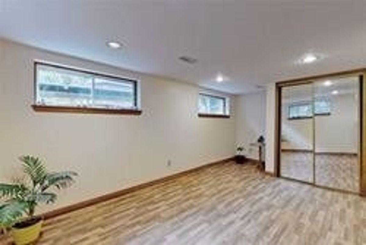 img-gallery