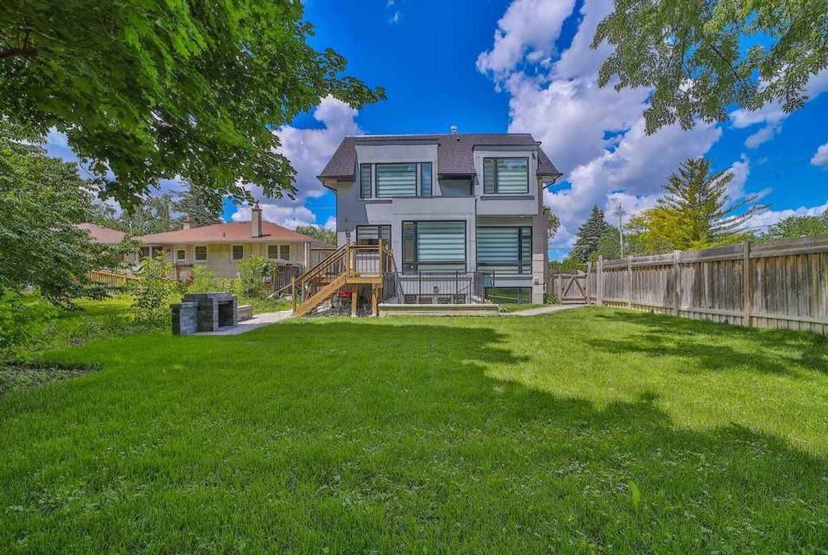 225 Northwood Dr 225 Northwood Dr Toronto