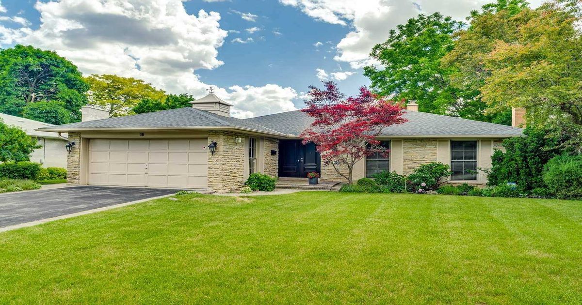 16 Heathview Ave Toronto