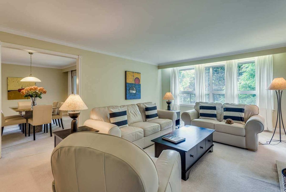 16 Heathview Ave 16 Heathview Ave Toronto