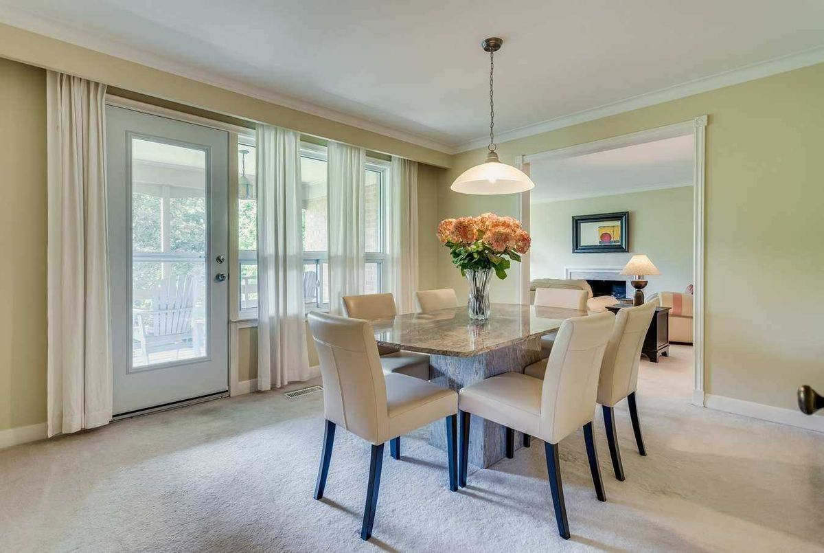 16 Heathview Ave 16 Heathview Ave Toronto