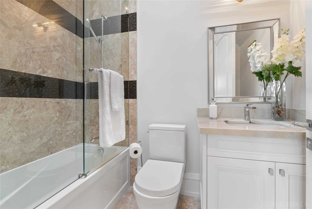 6 Harnish Cres 6 Harnish Cres Toronto