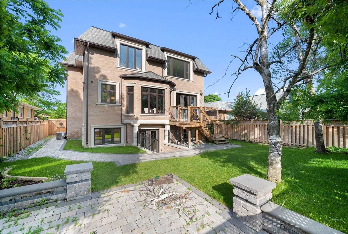 6 Harnish Cres 6 Harnish Cres Toronto