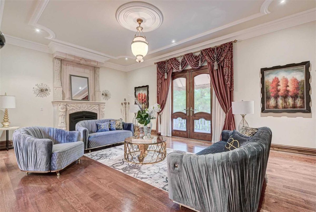 9 Post Road 9 Post Road Toronto C12