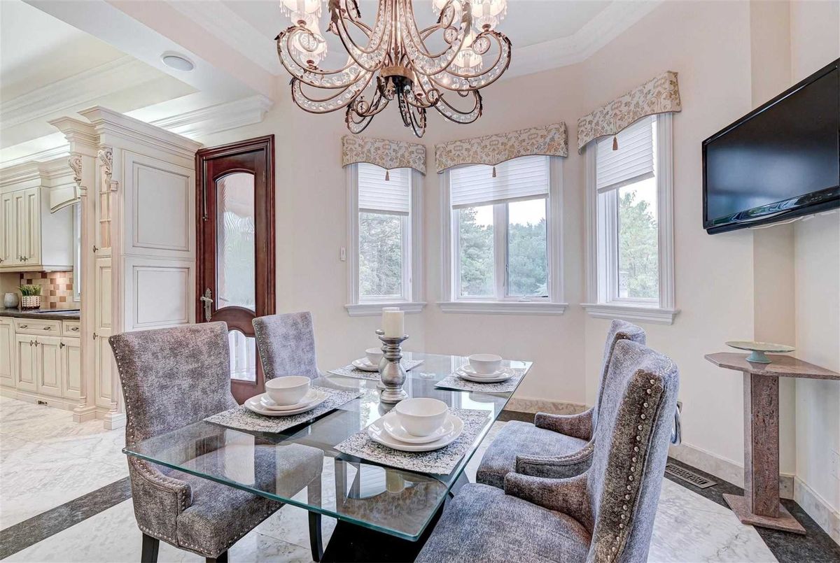 9 Post Road 9 Post Road Toronto C12