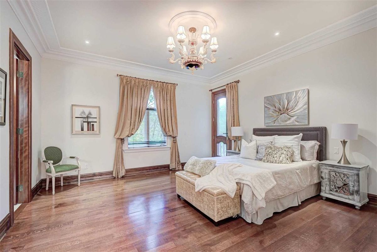 9 Post Road 9 Post Road Toronto C12