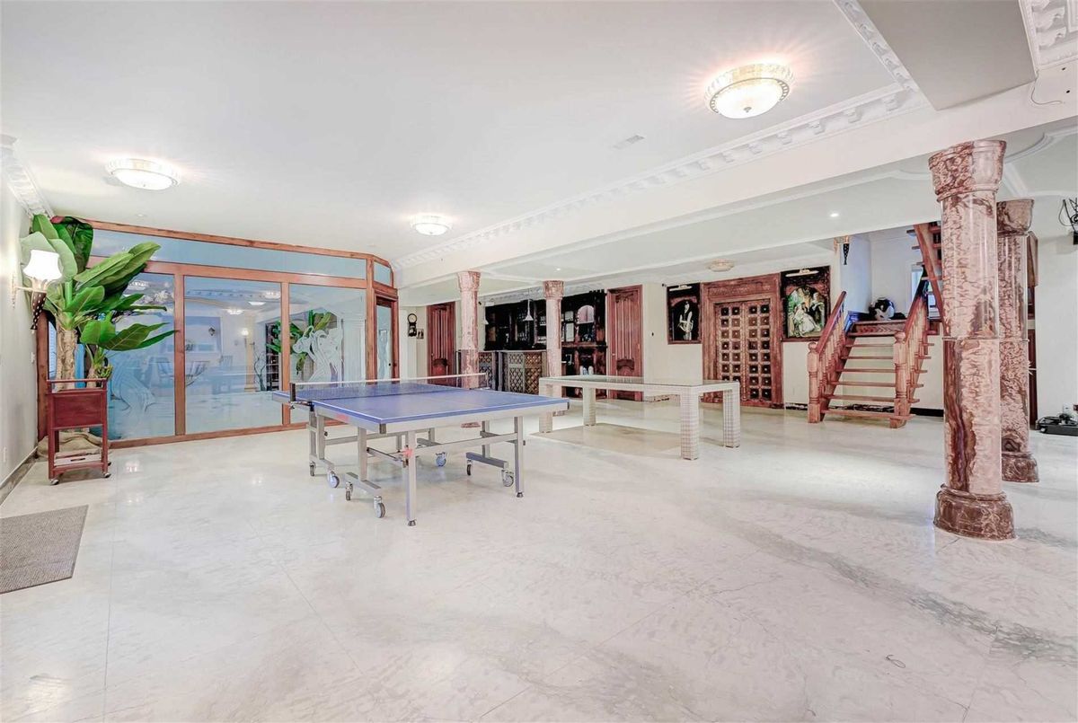 9 Post Road 9 Post Road Toronto C12