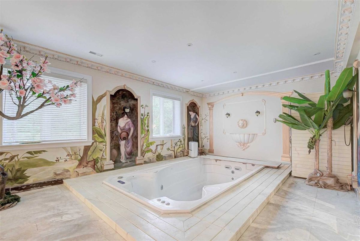 9 Post Road 9 Post Road Toronto C12