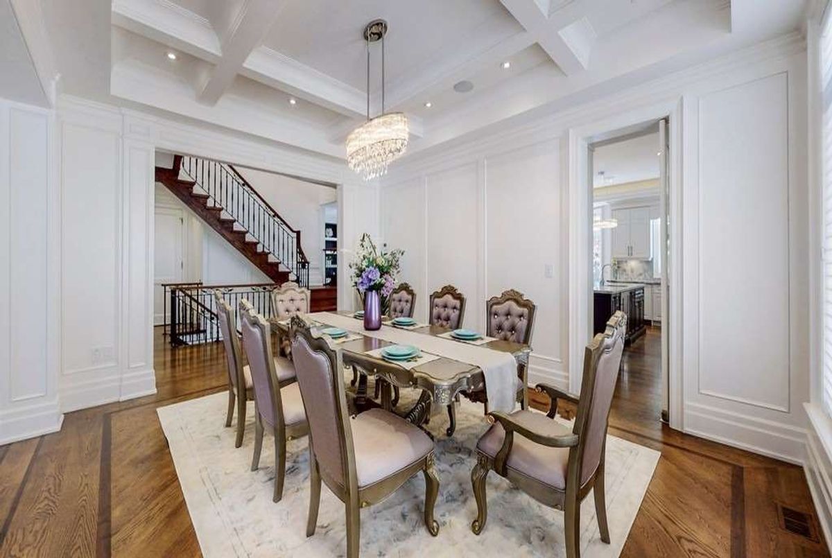 321 Maplehurst Ave 321 Maplehurst Ave Toronto