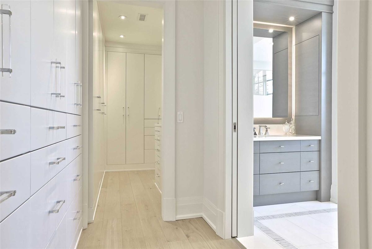 34 Stratheden Road 34 Stratheden Road Toronto C12