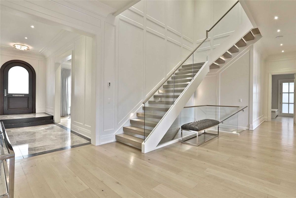 34 Stratheden Road 34 Stratheden Road Toronto C12