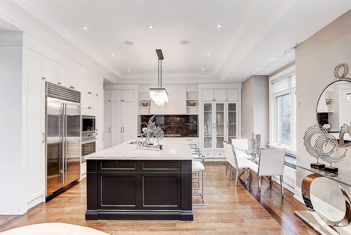 180 Greenfield Avenue 180 Greenfield Avenue Toronto C14