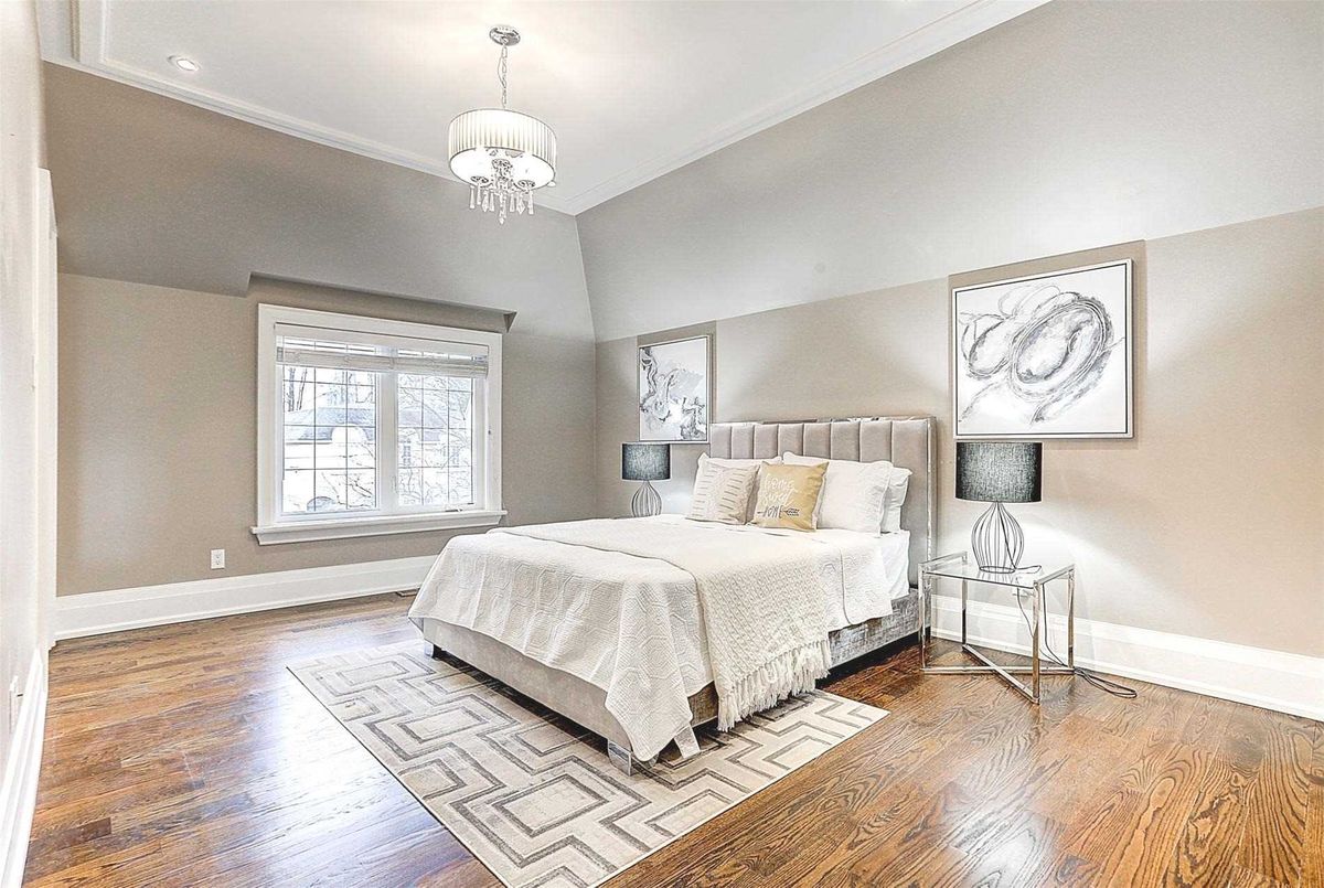 180 Greenfield Avenue 180 Greenfield Avenue Toronto C14