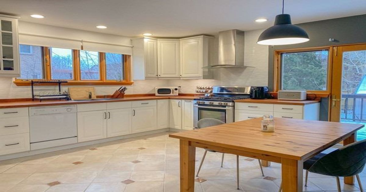 51 Abitibi Avenue Toronto C14