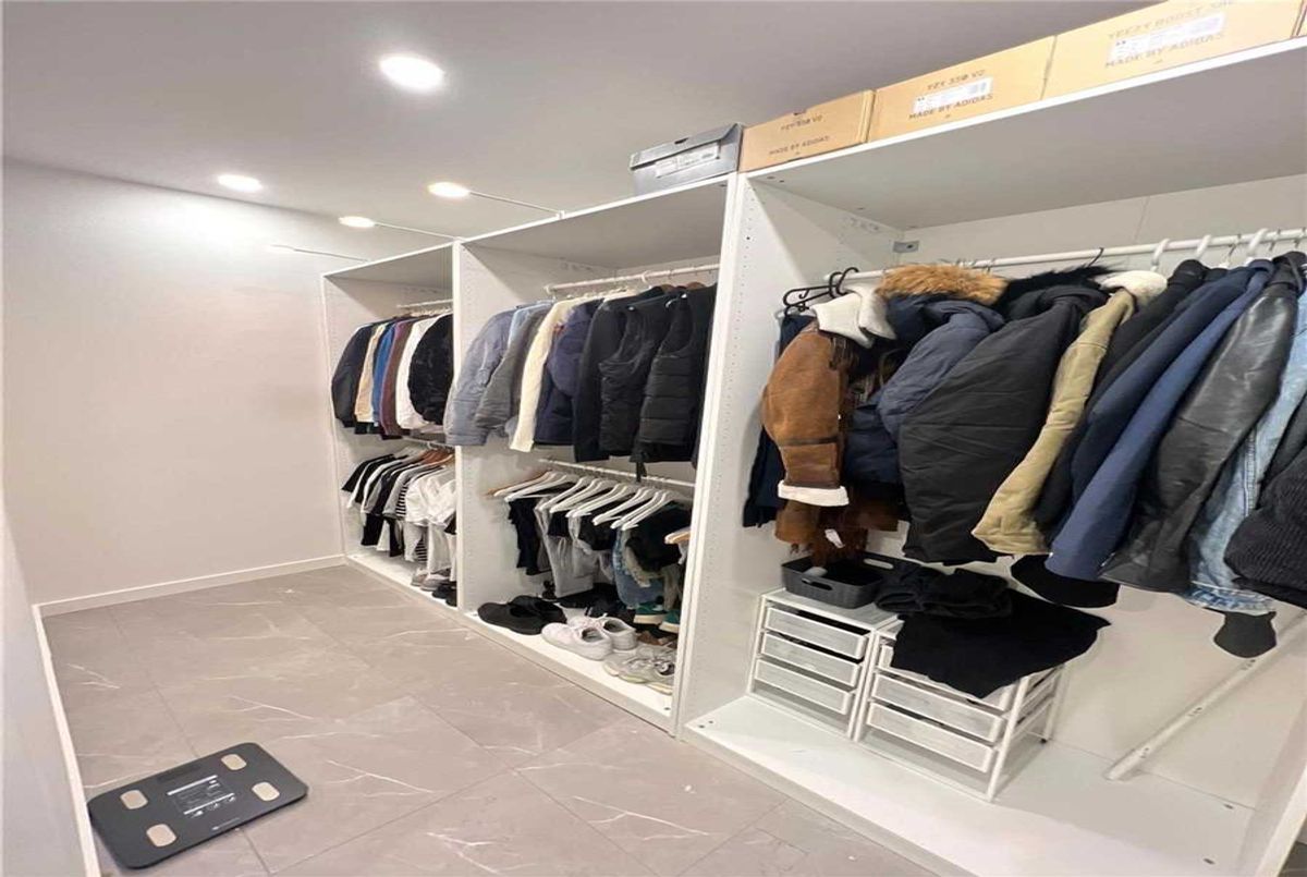 51 Abitibi Avenue 51 Abitibi Avenue Toronto C14