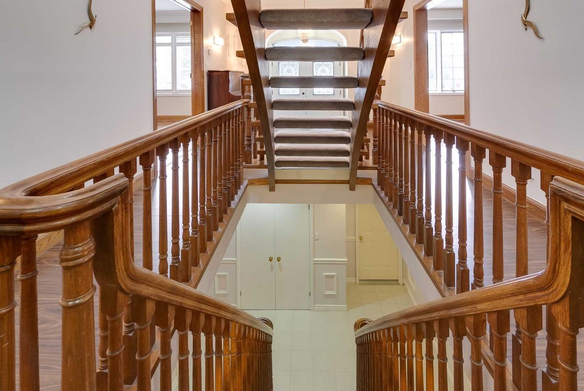 194 Holmes Avenue 194 Holmes Avenue Toronto C14