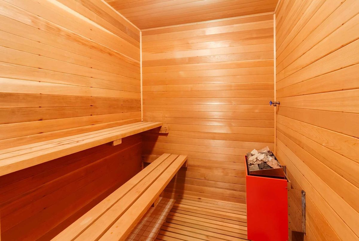 194 Holmes Avenue 194 Holmes Avenue Toronto C14