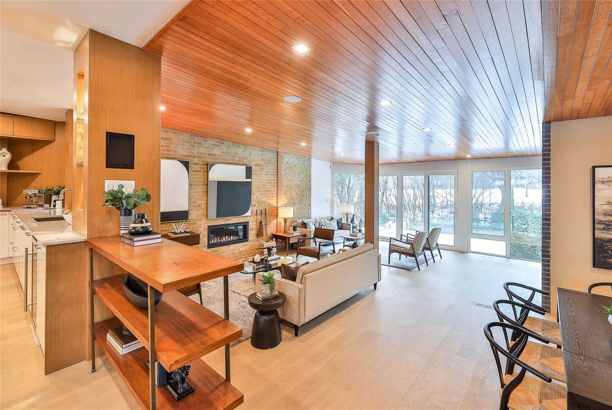 15 Citation Drive 15 Citation Drive Toronto C15