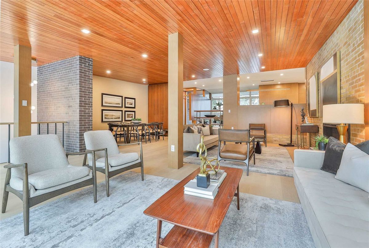 15 Citation Drive 15 Citation Drive Toronto C15