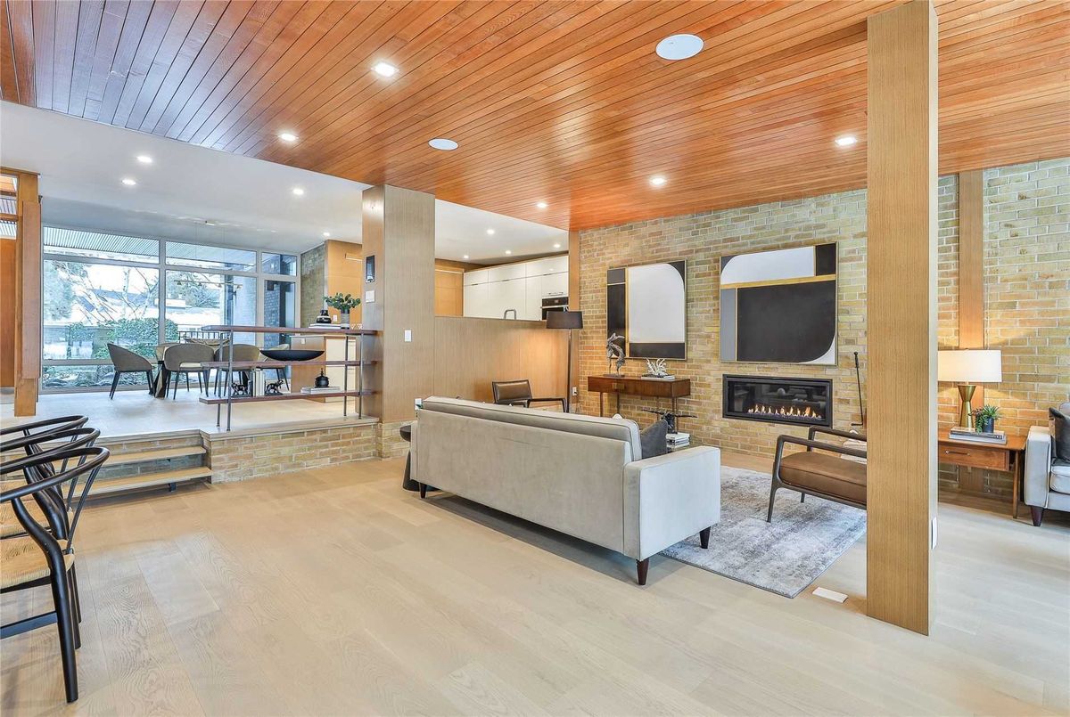 15 Citation Drive 15 Citation Drive Toronto C15