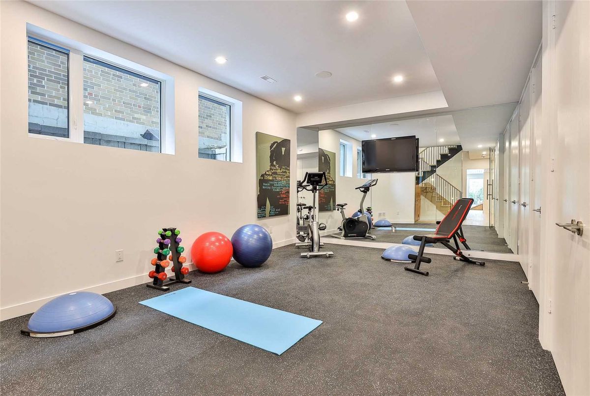 15 Citation Drive 15 Citation Drive Toronto C15