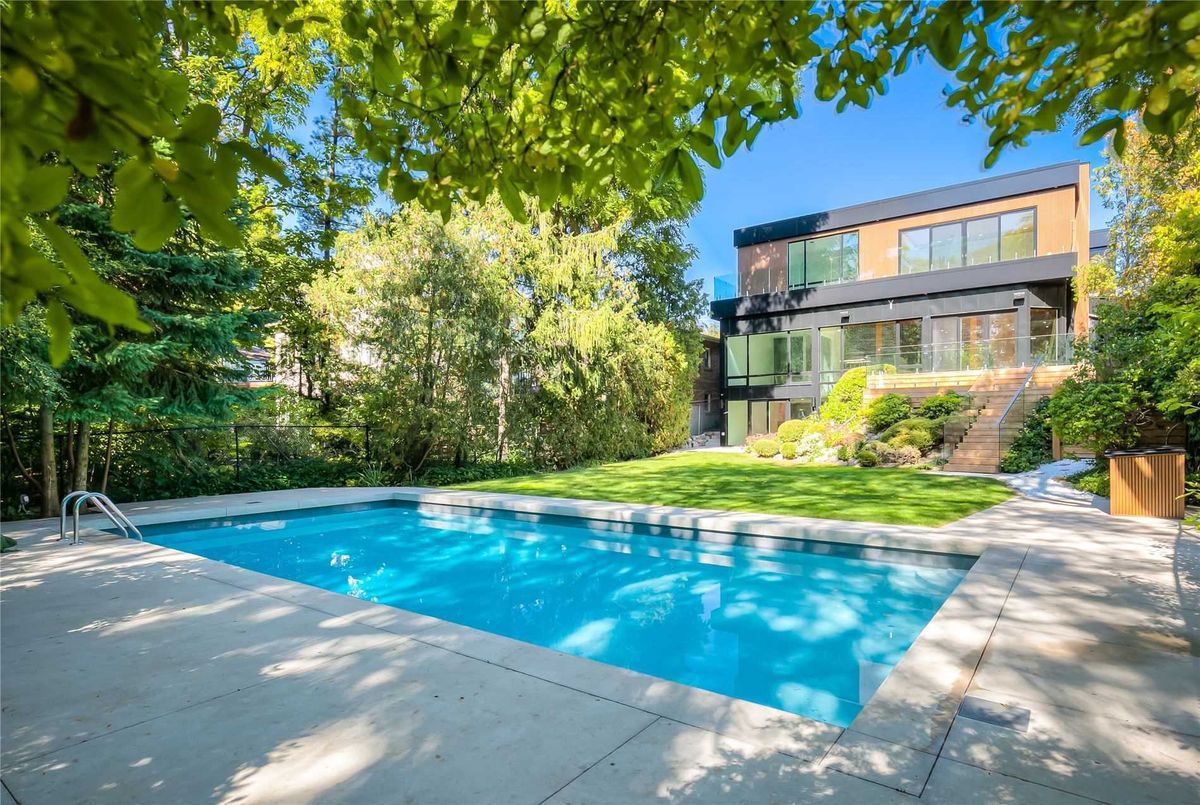 15 Citation Drive 15 Citation Drive Toronto C15