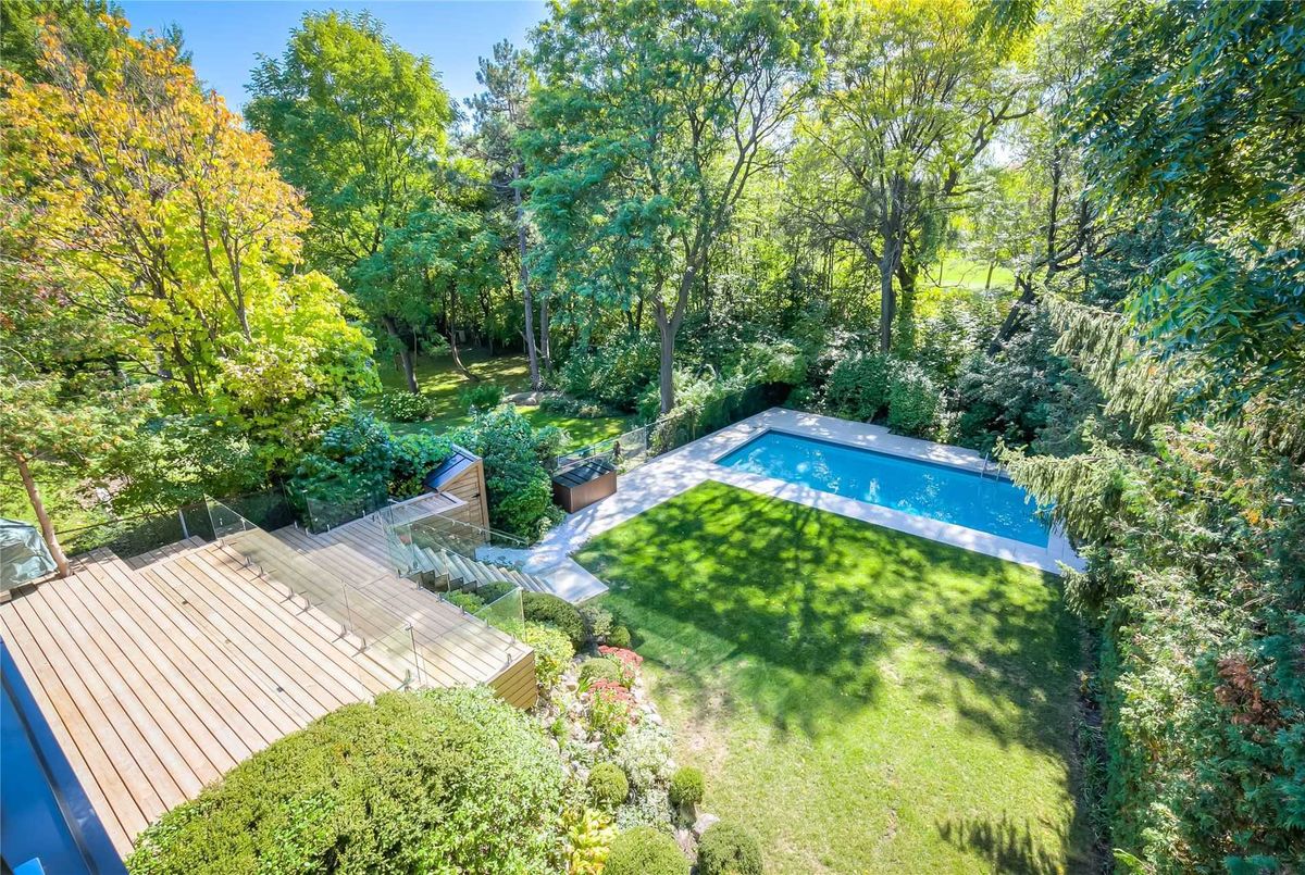 15 Citation Drive 15 Citation Drive Toronto C15