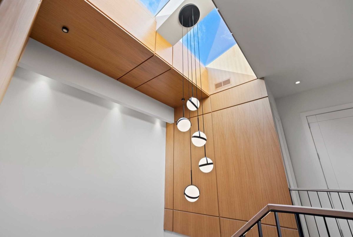 217 Kingsdale Avenue 217 Kingsdale Avenue Toronto C14