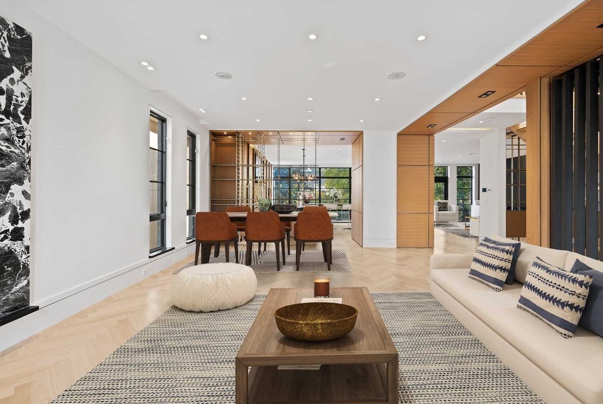 217 Kingsdale Avenue 217 Kingsdale Avenue Toronto C14