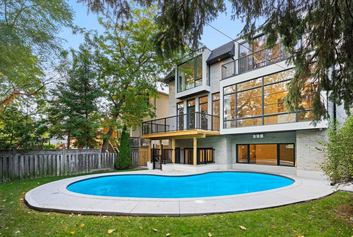 217 Kingsdale Avenue 217 Kingsdale Avenue Toronto C14