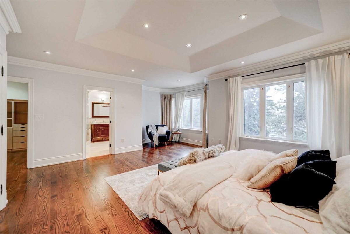 111 Alfred Ave 111 Alfred Ave Toronto
