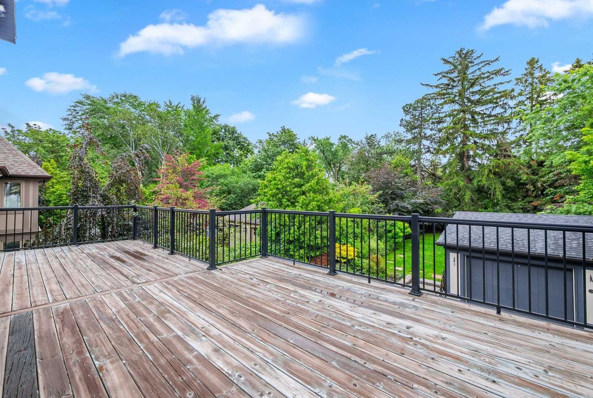 373 Glengrove Avenue W 373 Glengrove Avenue W Toronto C04