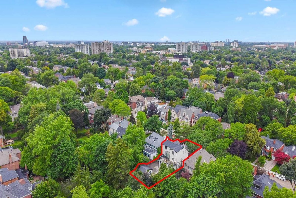 373 Glengrove Avenue W 373 Glengrove Avenue W Toronto C04