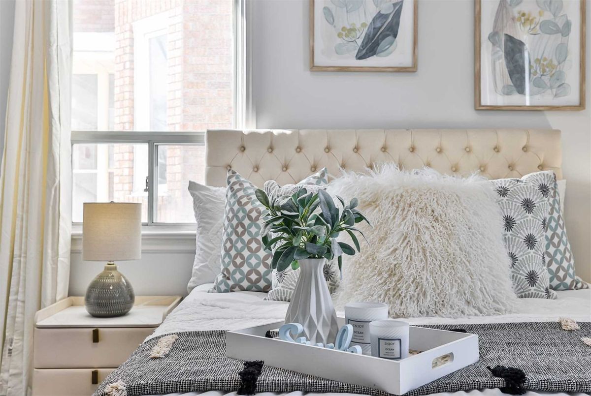 184 Finch Avenue E 184 Finch Avenue E Toronto C14