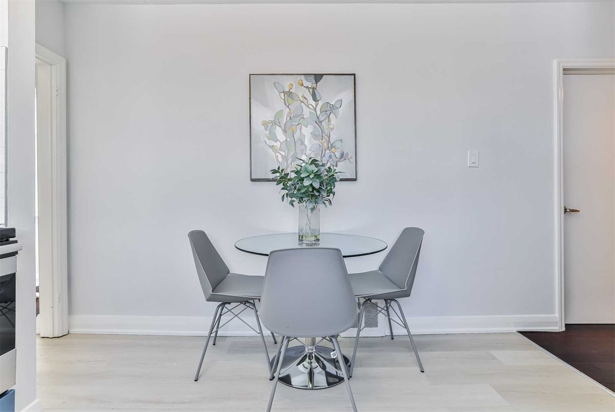 184 Finch Avenue E 184 Finch Avenue E Toronto C14