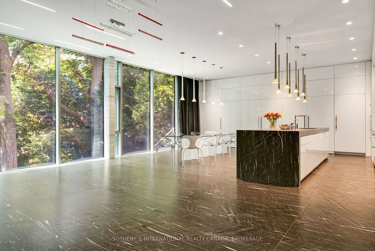 img-gallery