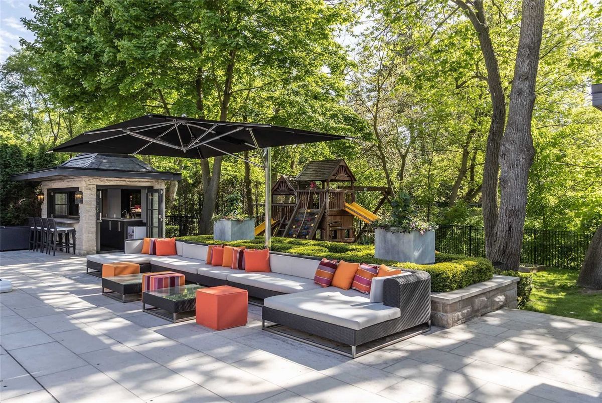 33 Green Valley Rd 33 Green Valley Rd Toronto