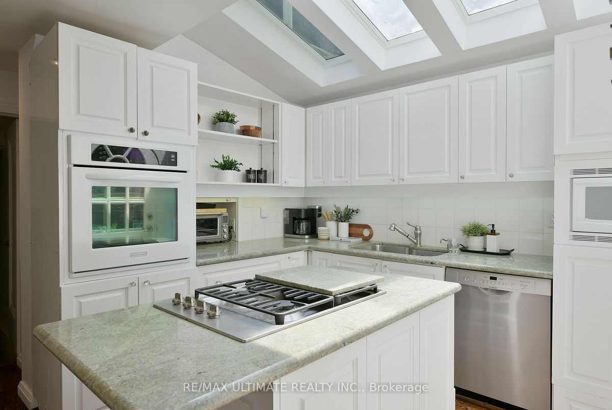 img-gallery