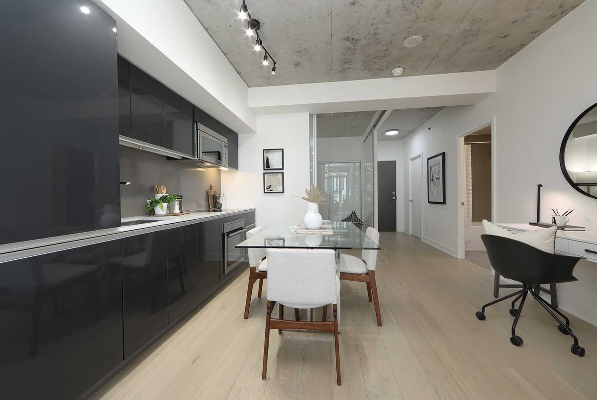 526-20 Minowan Miikan Lane 526-20 Minowan Miikan Lane Toronto